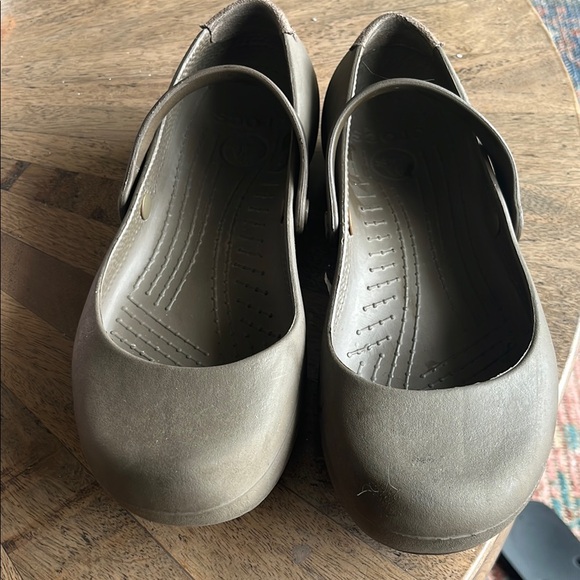 CROCS Women's Mary Jane - Khaki - Picture 1 of 2